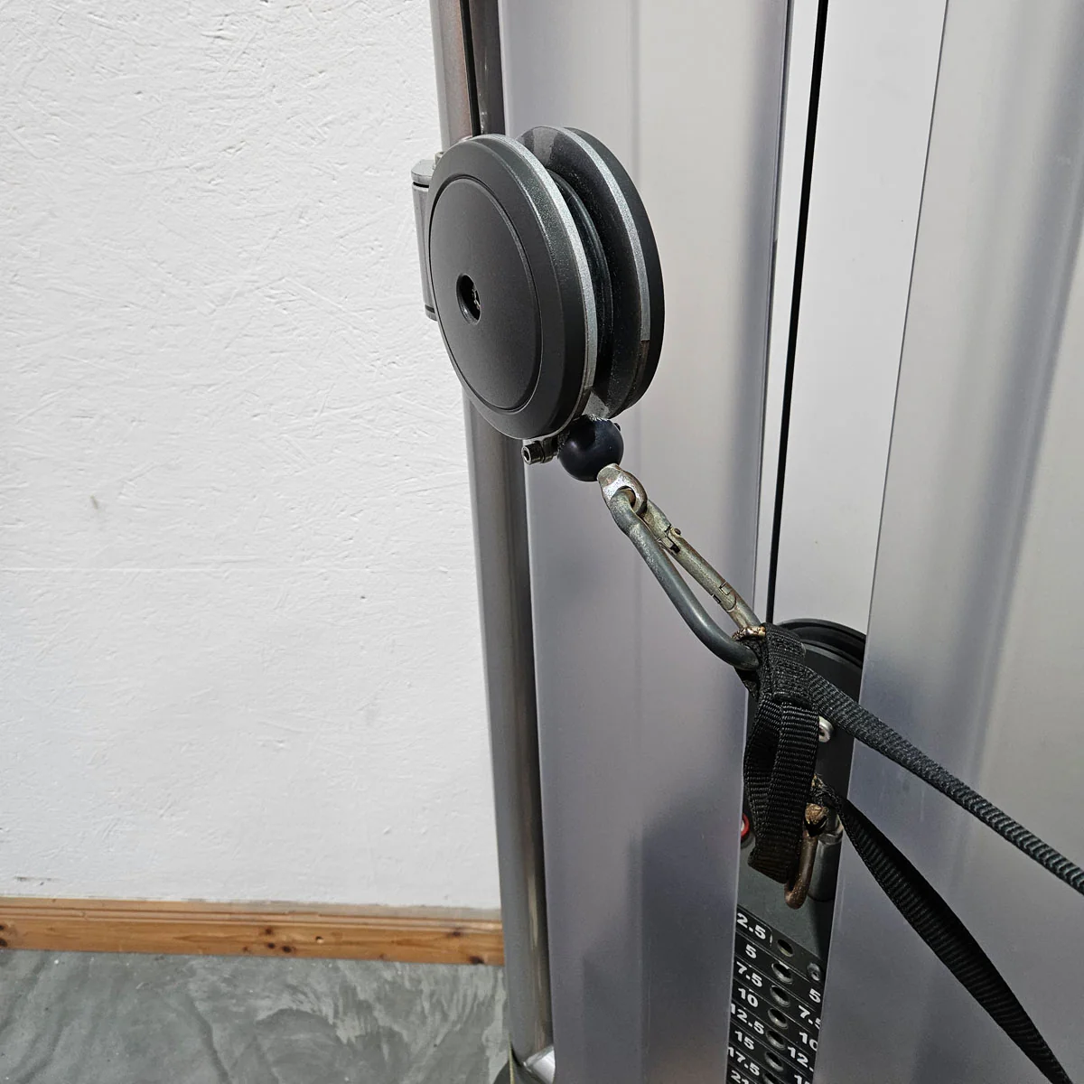 Life Fitness Chest Press, Bankdrückmaschine Dual Bilateral, Brustpresse mit drehbaren Griffen, Signature Series, Rahmenfarbe Silber, gebraucht - überholter Zustand - Image 7