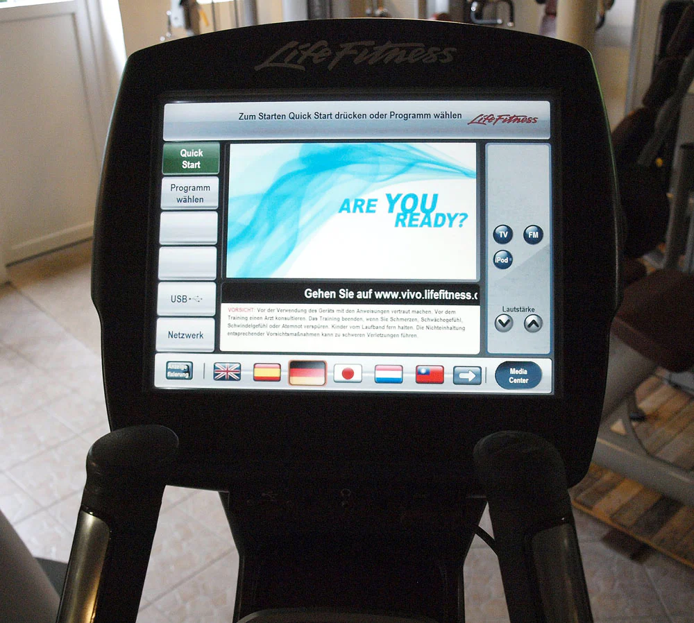 Life Fitness Crosstrainer 95X - Elevation Series 95x - Engage 15" Touchscreen Konsole, gebraucht - überholter Zustand - Image 4