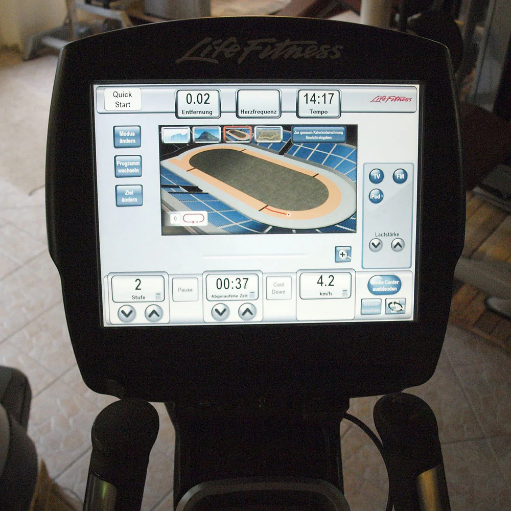 Life Fitness Crosstrainer 95X - Elevation Series 95x - Engage 15" Touchscreen Konsole, gebraucht - überholter Zustand - Image 5