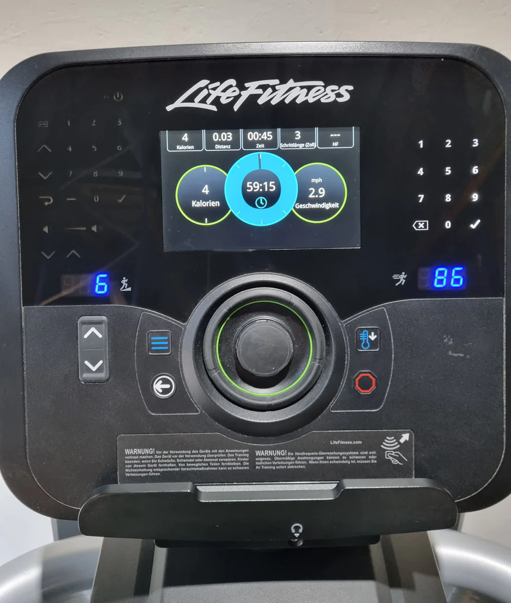 Life Fitness FlexStrider Trainer, Crosstrainer mit variabler Schrittlänge, Elevation Series, Explore Konsole, gebraucht - überholter Zustand - Image 7