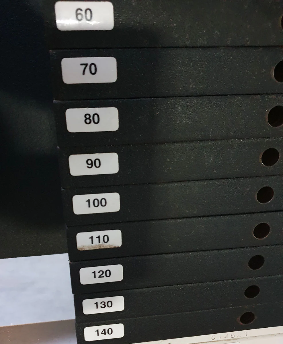 Life Fitness Gluteusmaschine, Pomaschine liegend, Glute - Rahmen Weiß, Polster Schwarz, gebraucht - überholter Zustand - Image 8