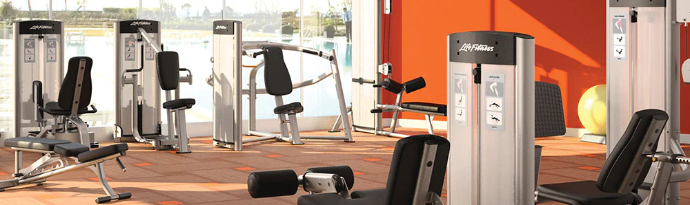 Life Fitness Optima Series - 2 in 1 Kombigeräte - 6 Kraftgeräte im Set, perfekt für Hotel, Firmenfitness, Verein oder kleiner Fitnessraum, gebraucht - Image 7