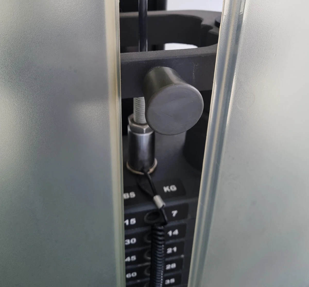 Life Fitness Optima Series Bauchmuskel-Maschine, Abdominal Crunch OSAB, Rahmenfarbe Silber, Polsterfarbe Orange, gebraucht - überholter Zustand - Image 6