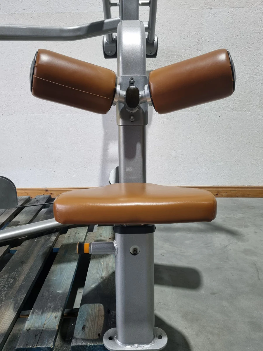 Life Fitness Optima Series Latissimuszug, Latzug, Lat Pulldown OSPD, Rahmenfarbe Silber, Polsterfarbe Braun, gebrauchter - überholter Zustand - Image 6
