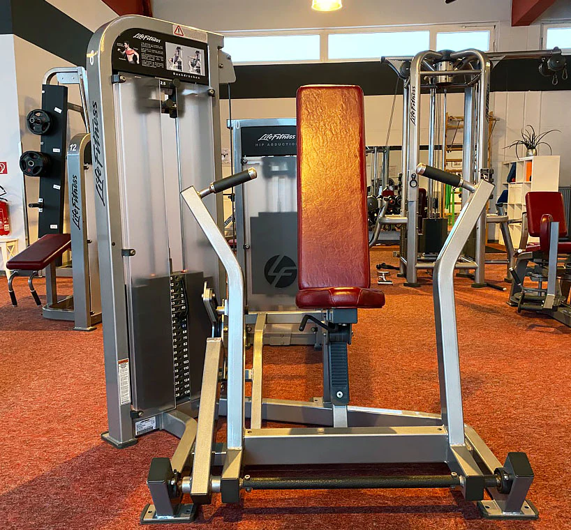 Life Fitness Pro2 und Hammer Strength - 15 Kraftgeräte im Set, Rahmen Silber, gebraucht - überholter Zustand - Image 20