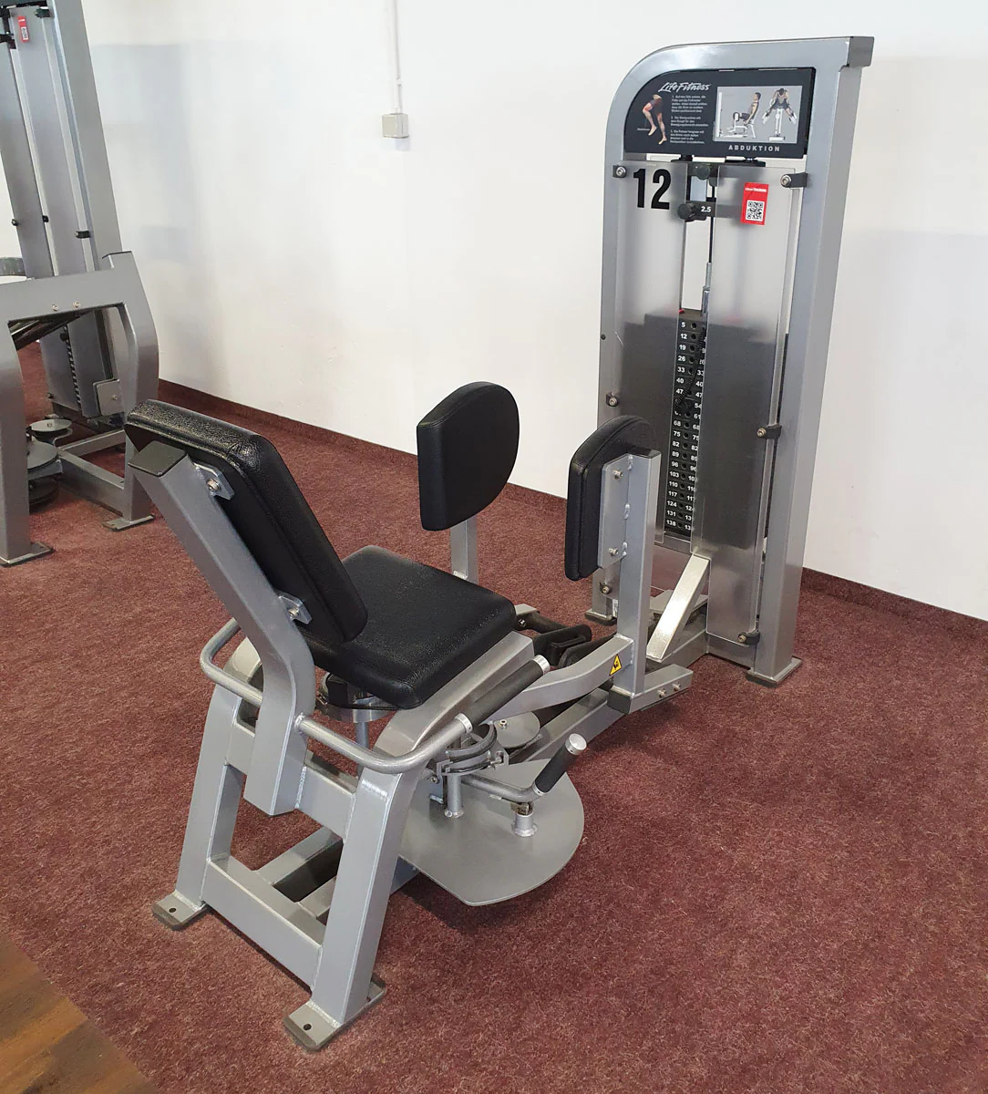 Life Fitness Pro2 und Hammer Strength - 15 Kraftgeräte im Set, Rahmen Silber, gebraucht - überholter Zustand - Image 9