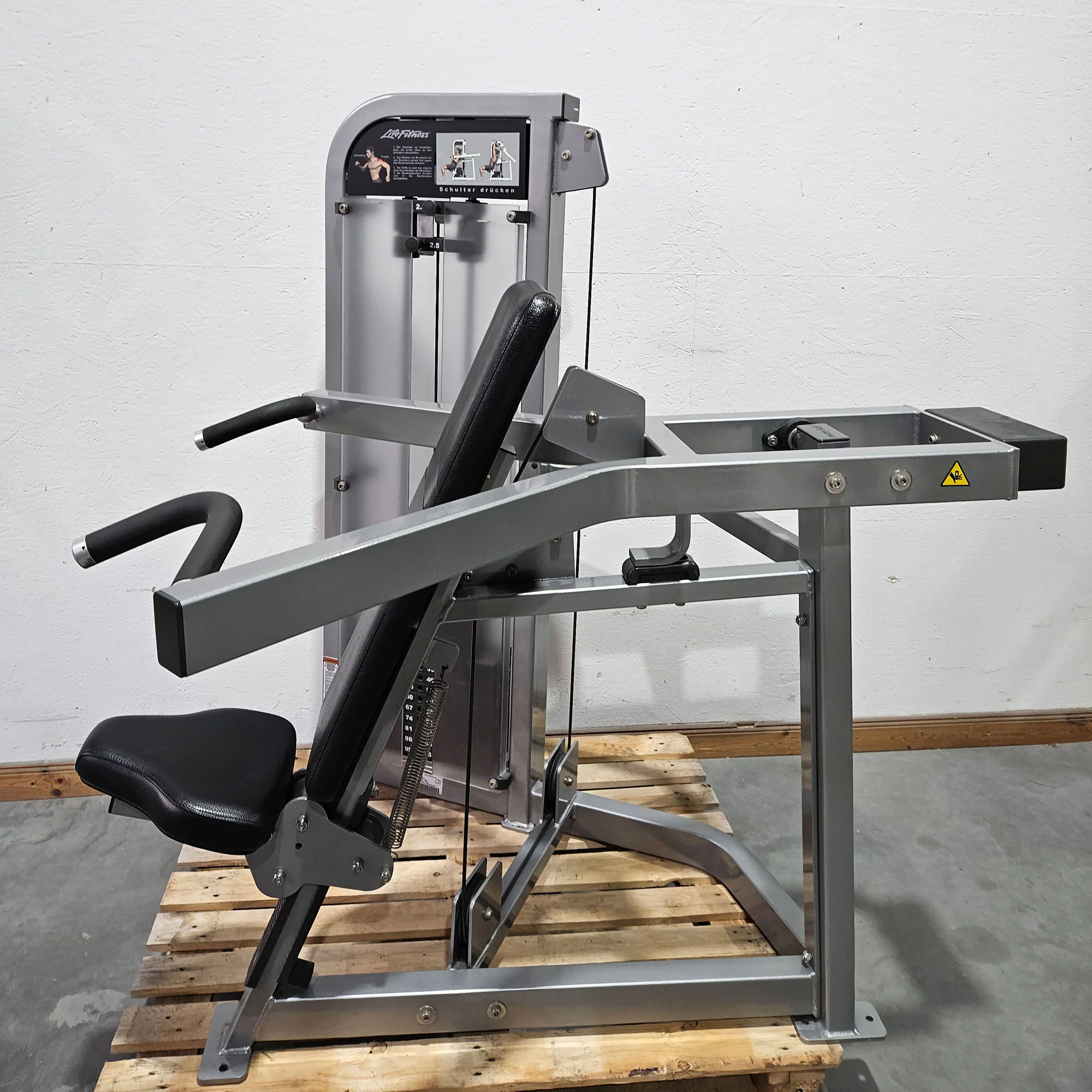 Life Fitness Set 19 Kraftgeräte, Signature und Pro2 Serie, Rahmen Silber, Polster Schwarz, gebraucht - überholter Zustand - Image 11