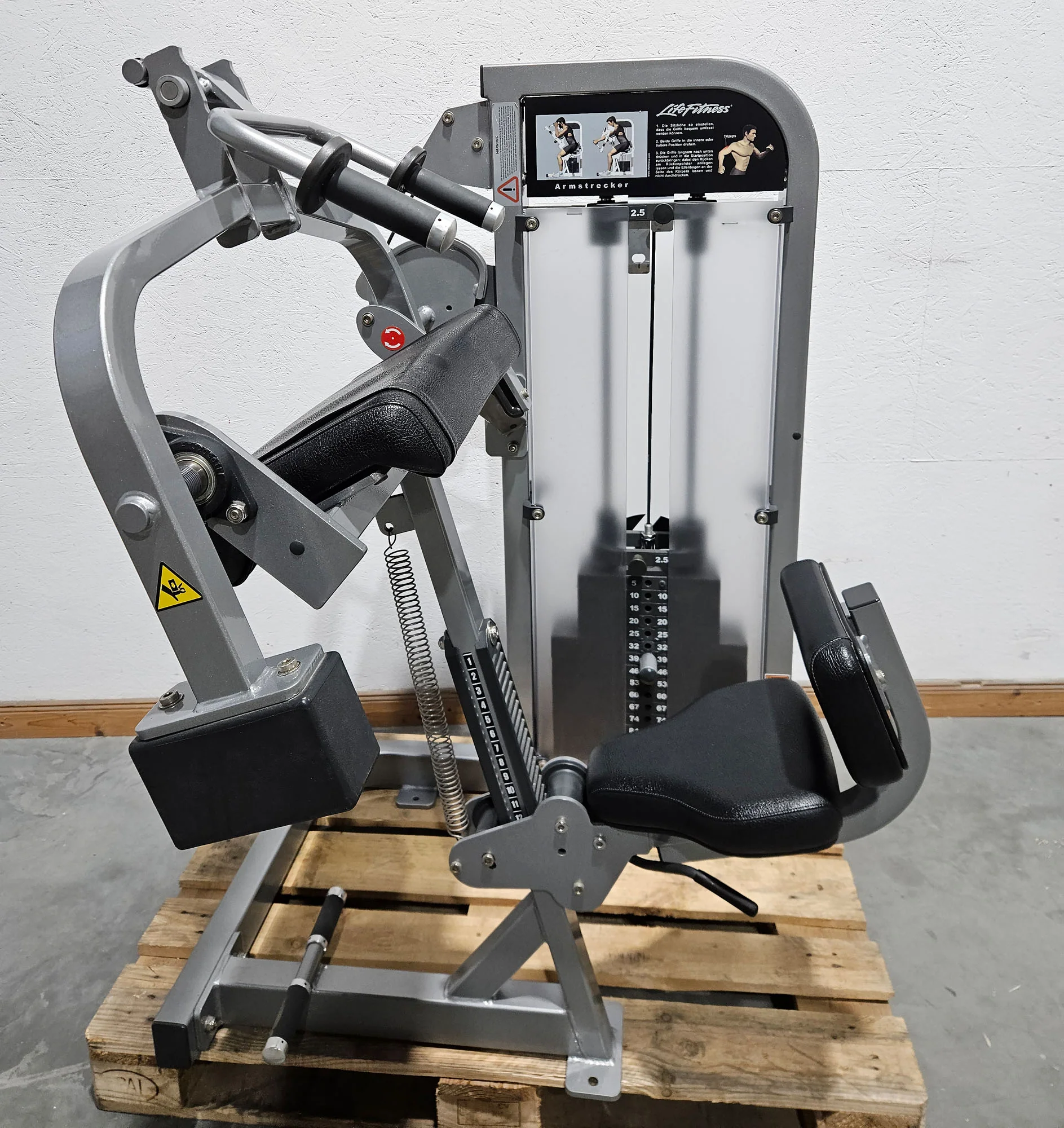 Life Fitness Set 19 Kraftgeräte, Signature und Pro2 Serie, Rahmen Silber, Polster Schwarz, gebraucht - überholter Zustand - Image 25