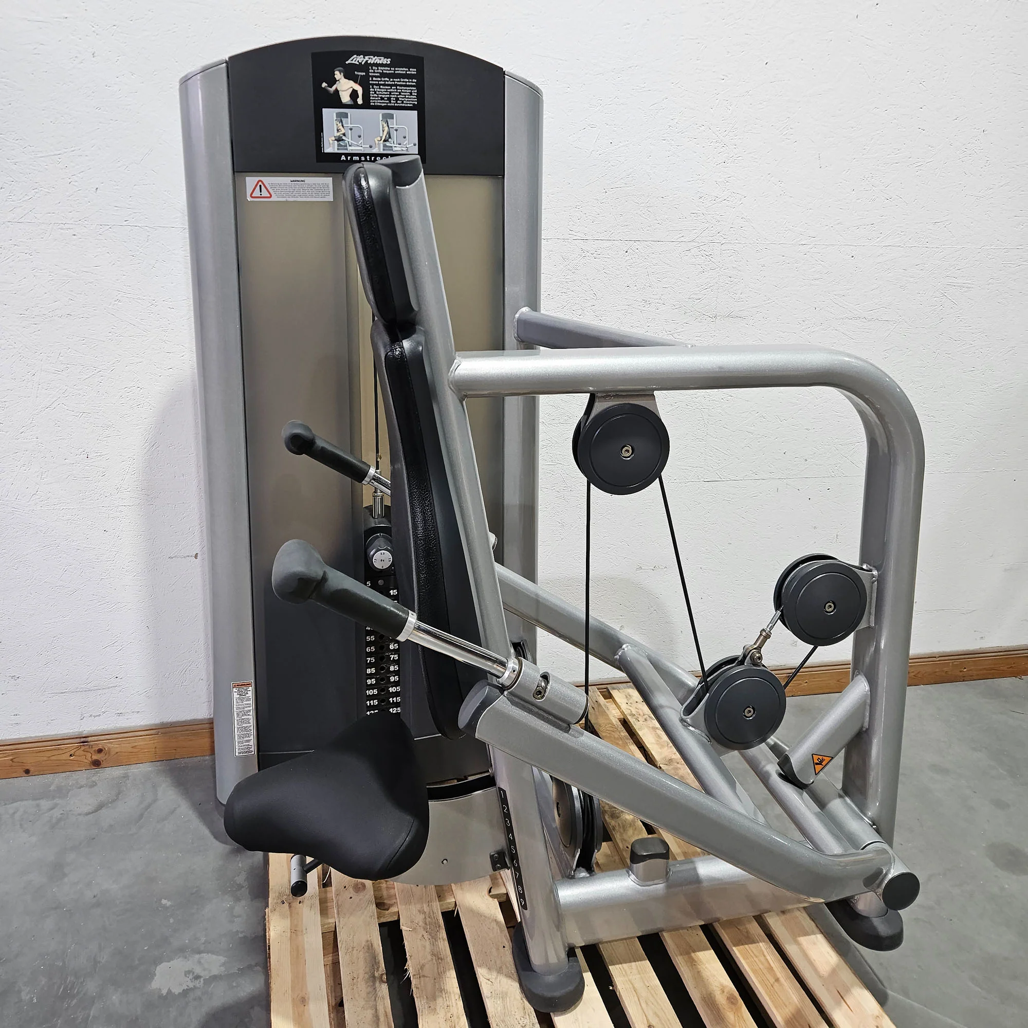Life Fitness Set 19 Kraftgeräte, Signature und Pro2 Serie, Rahmen Silber, Polster Schwarz, gebraucht - überholter Zustand - Image 28