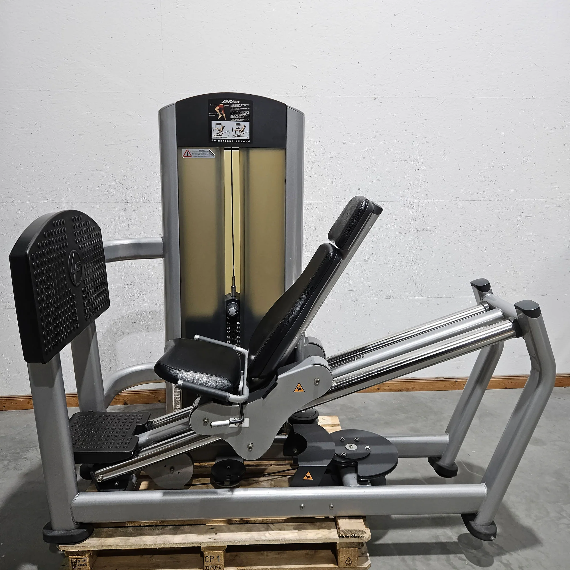 Life Fitness Set 19 Kraftgeräte, Signature und Pro2 Serie, Rahmen Silber, Polster Schwarz, gebraucht - überholter Zustand - Image 29