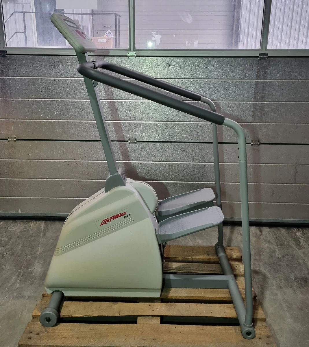 Life Fitness Step 5500 HR Stepper, gebraucht - Image 2