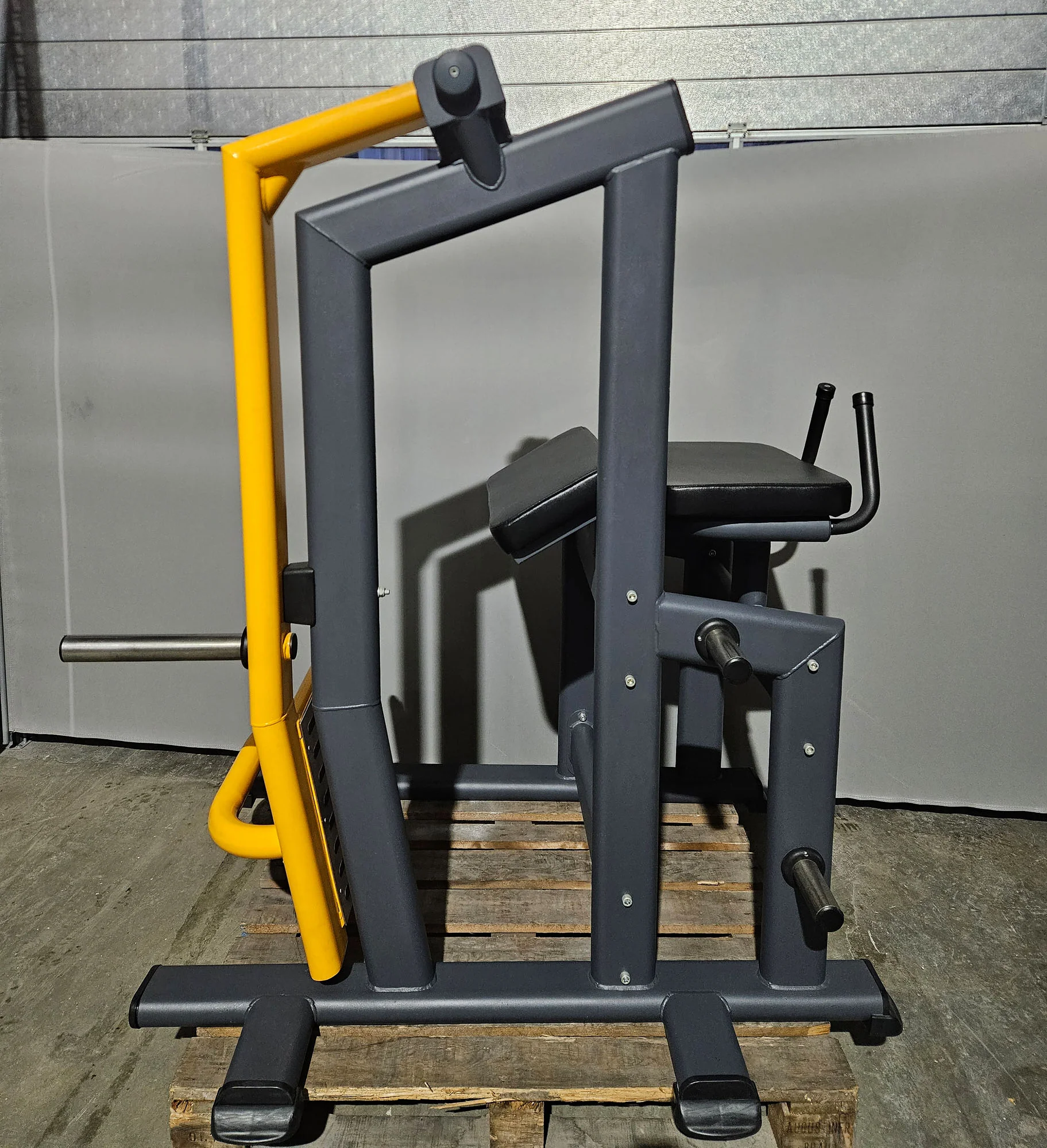 Master Sport Gluteusmaschine, Plate loaded Kraftgerät Glutes Kick Radial, Pomaschine stehend, Farbe Anthrazit, gebraucht - geprüfter Zustand - Image 3