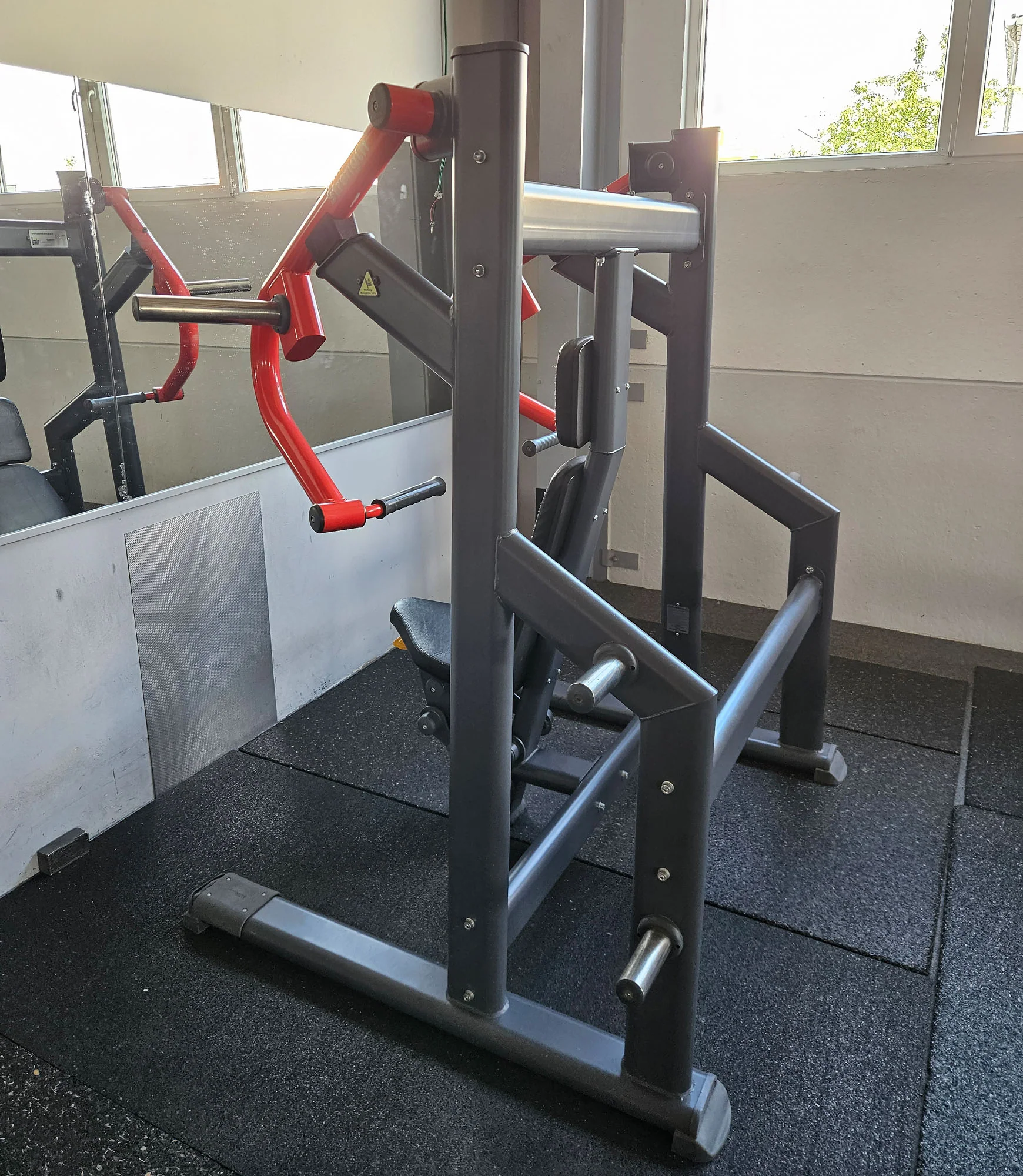 Master Sport Plate loaded Set, 10 Kraftgeräte, Farbe Schwarz und Rot, gebraucht - geprüfter Zustand - Image 12
