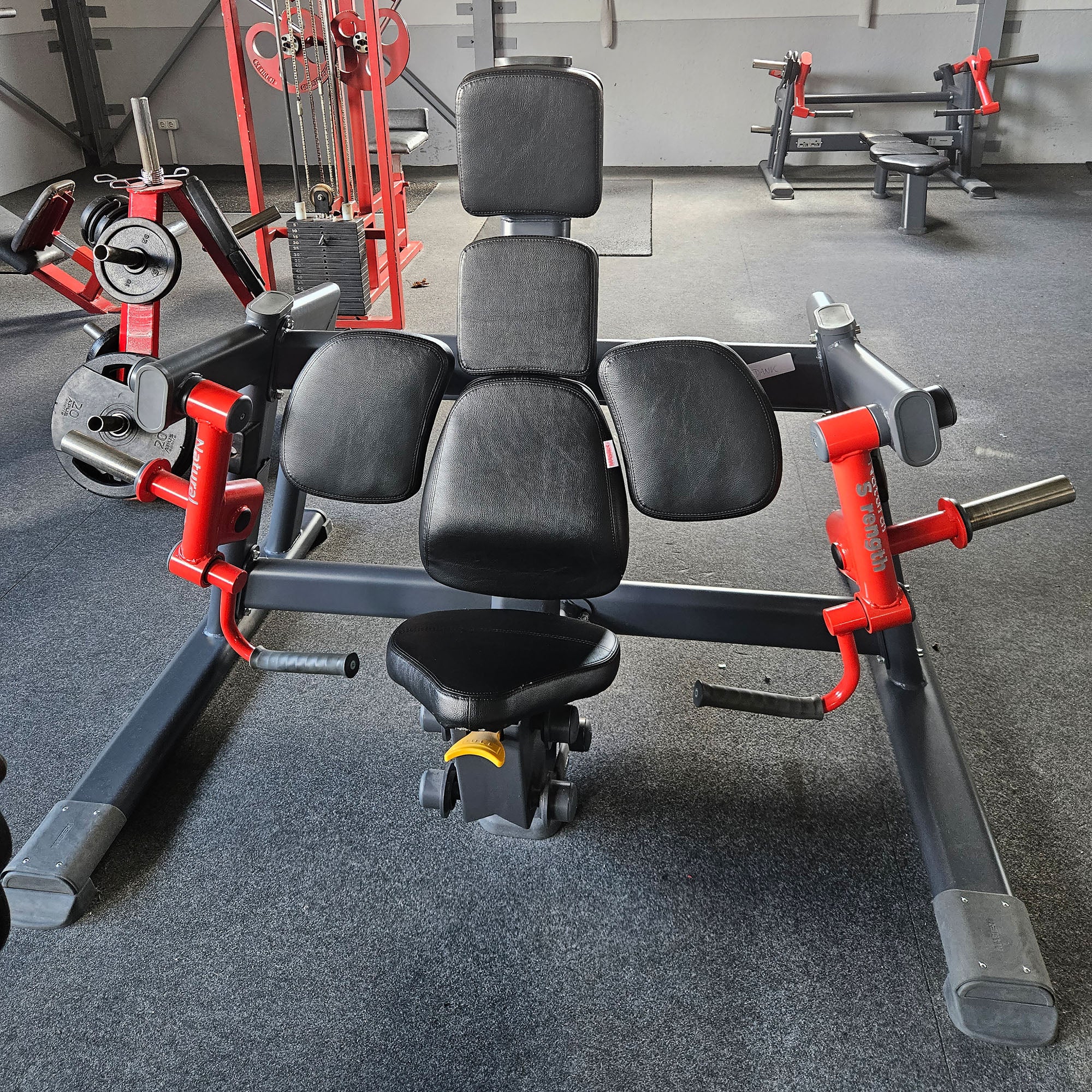 Master Sport Plate loaded Set, 10 Kraftgeräte, Farbe Schwarz und Rot, gebraucht - geprüfter Zustand - Image 20