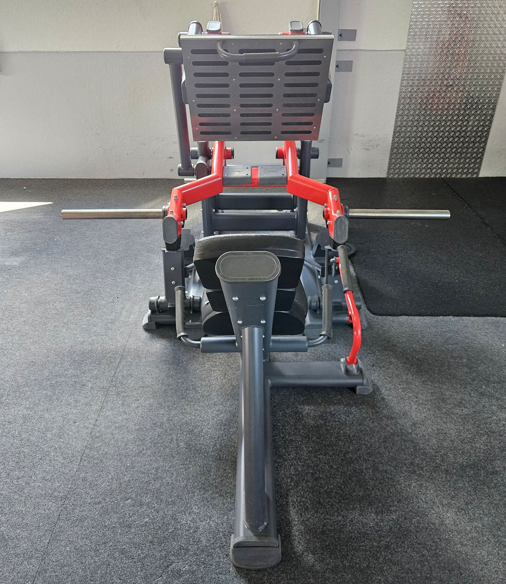 Master Sport Plate loaded Set, 10 Kraftgeräte, Farbe Schwarz und Rot, gebraucht - geprüfter Zustand - Image 26
