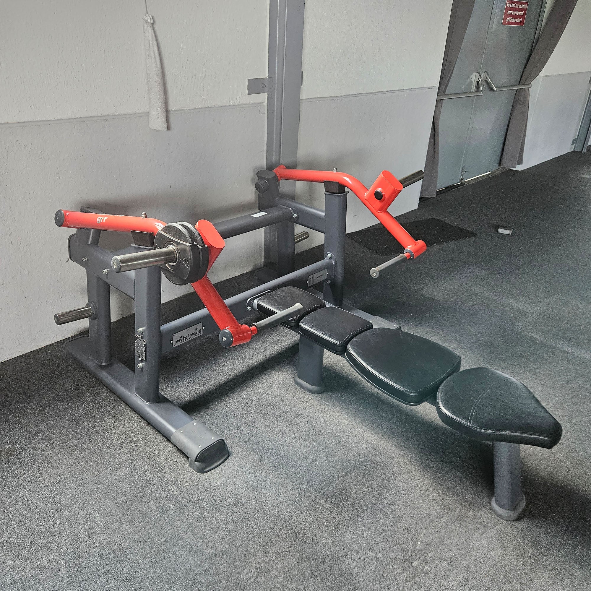 Master Sport Plate loaded Set, 10 Kraftgeräte, Farbe Schwarz und Rot, gebraucht - geprüfter Zustand - Image 7