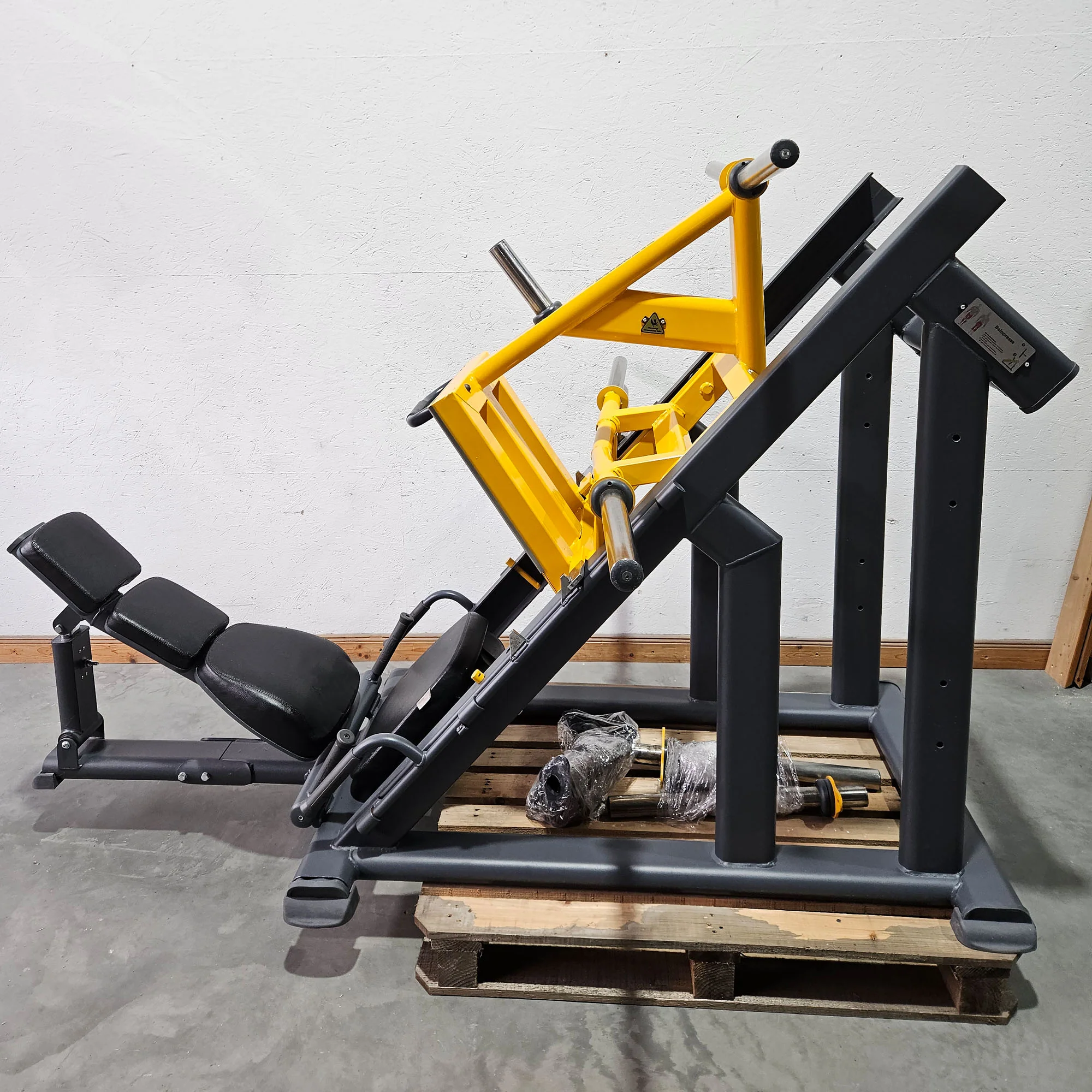Master Sport Plate loaded Set, 14 Kraftgeräte, Farbe Schwarz/Anthrazit und Gelb, gebraucht - geprüfter Zustand - Image 25