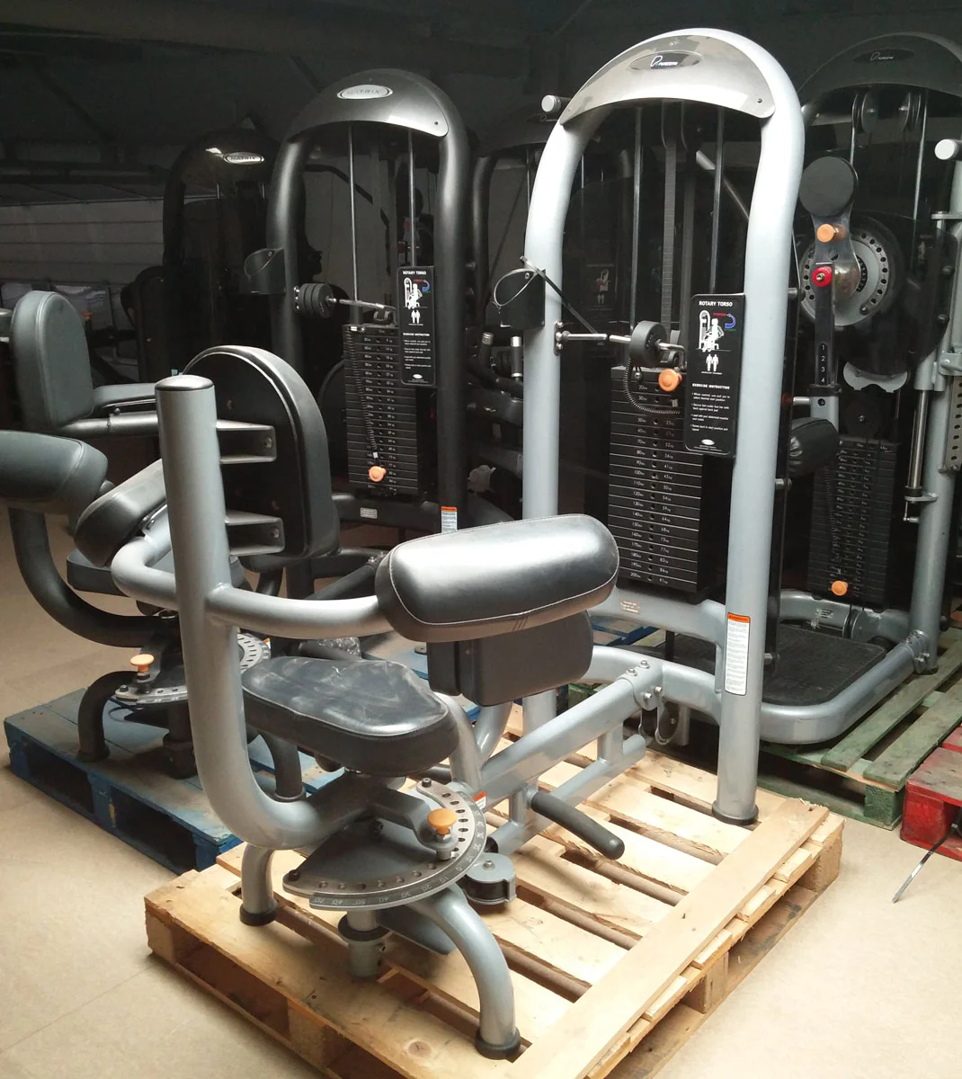 Matrix Aura G3-S55 Rotationsmaschine, Rotary Torso, Twister, Farbe Silber und Schwarz verfügbar, gebraucht - überholter Zustand - Image 2