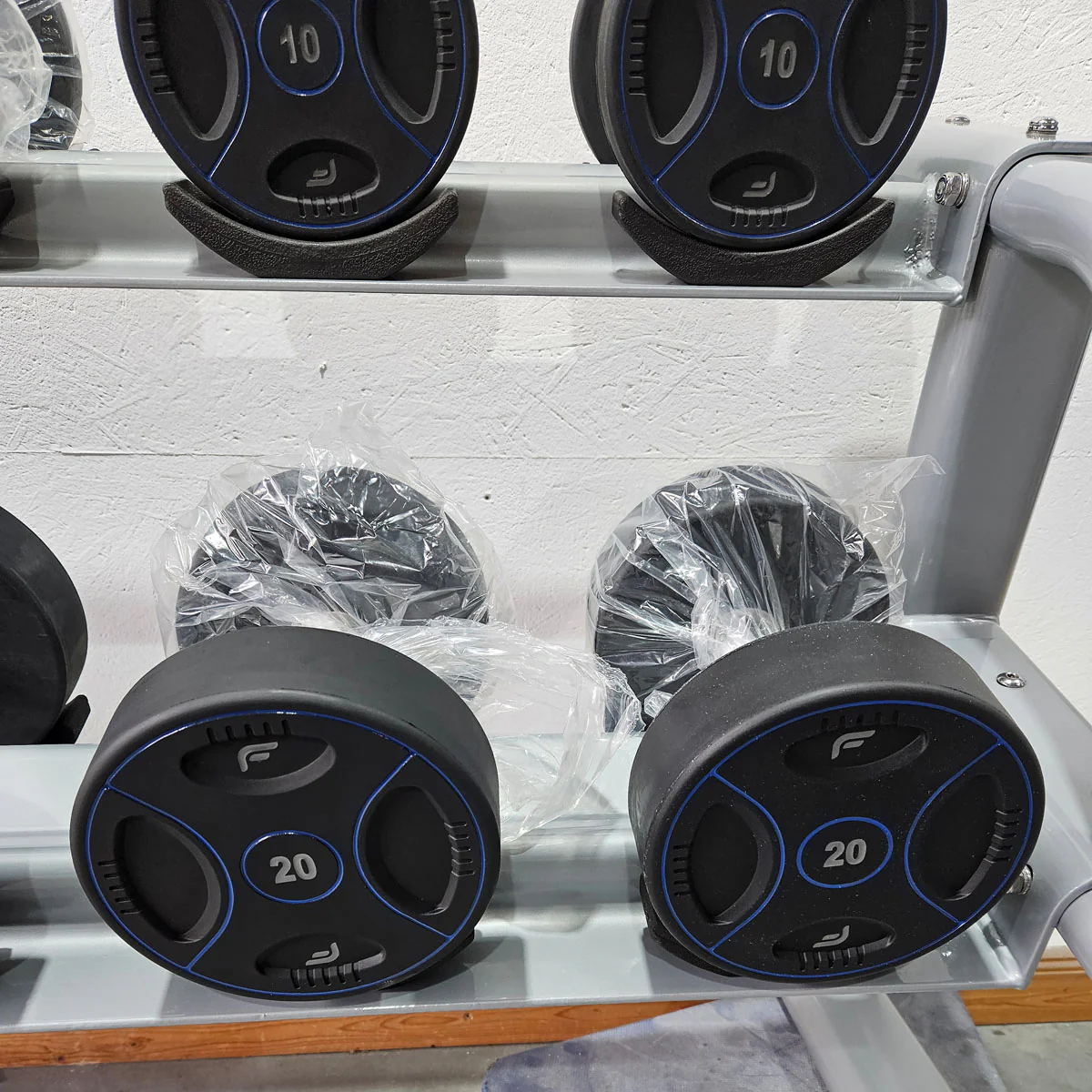Matrix bzw Franziski Sport PU Polyurethan Kurzhantelsatz von 2 bis 20kg in 2kg Stufen ( 10 Paare ) Farbe Schwarz-Blau, inkl. Matrix Kurzhantelablage (sehr stabil), gebraucht - sehr guter Zustand - Image 14