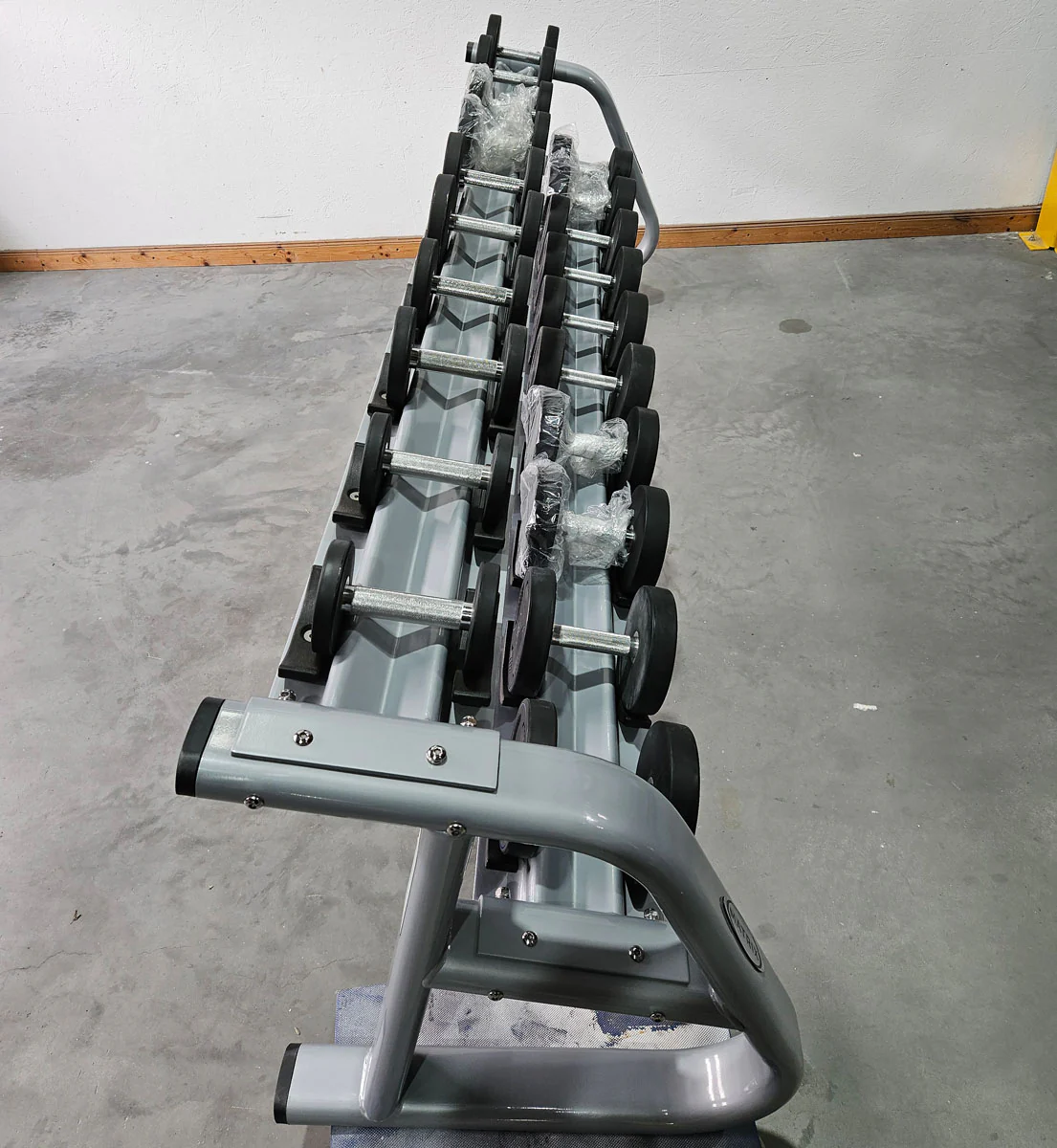 Matrix bzw Franziski Sport PU Polyurethan Kurzhantelsatz von 2 bis 20kg in 2kg Stufen ( 10 Paare ) Farbe Schwarz-Blau, inkl. Matrix Kurzhantelablage (sehr stabil), gebraucht - sehr guter Zustand - Image 4