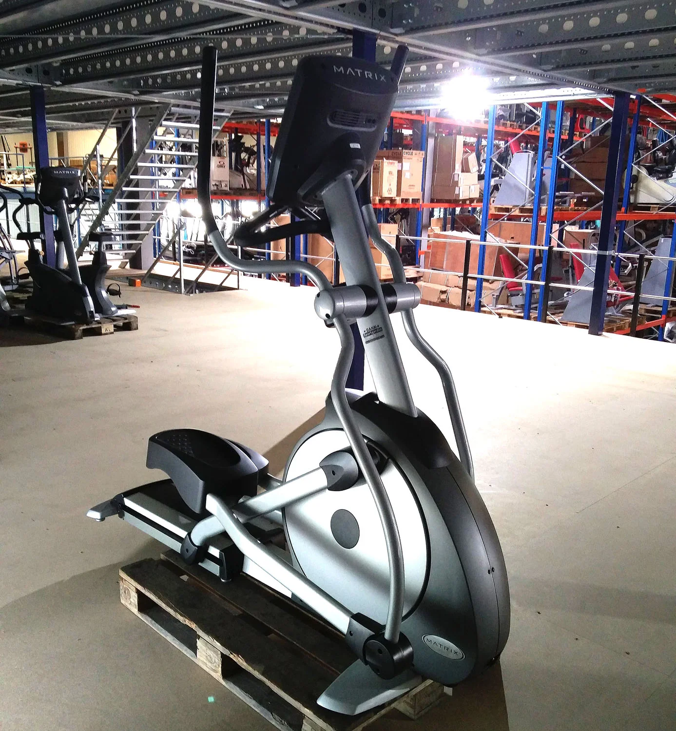 Matrix Cardiogerätepark, 9 Geräte, Laufbänder, Crosstrainer, Ergometer, Stepper etc, neue Modelle, T5x - E5x - U5x - R5x, S5x, gebraucht, überholter Zustand - Image 7