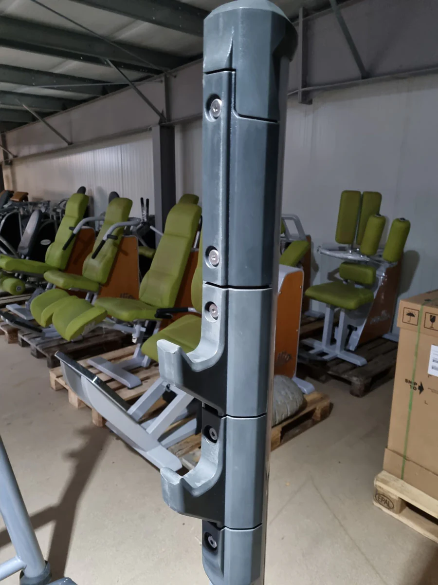 Matrix Schulter-Drückerbank, Magnum Olympic Shoulder Bench MG-A45, Polsterfarbe Schwarz, Rahmenfarbe Silber, gebraucht - überholter Zustand - Image 7