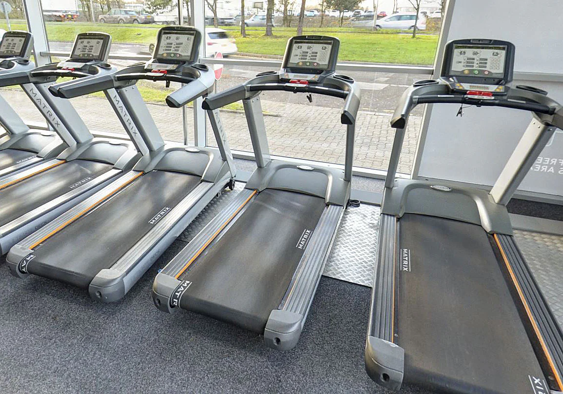 Matrix T5X Laufband, Neues Modell, gebraucht - überholter Zustand inkl. neuer Laufdecke - Image 8