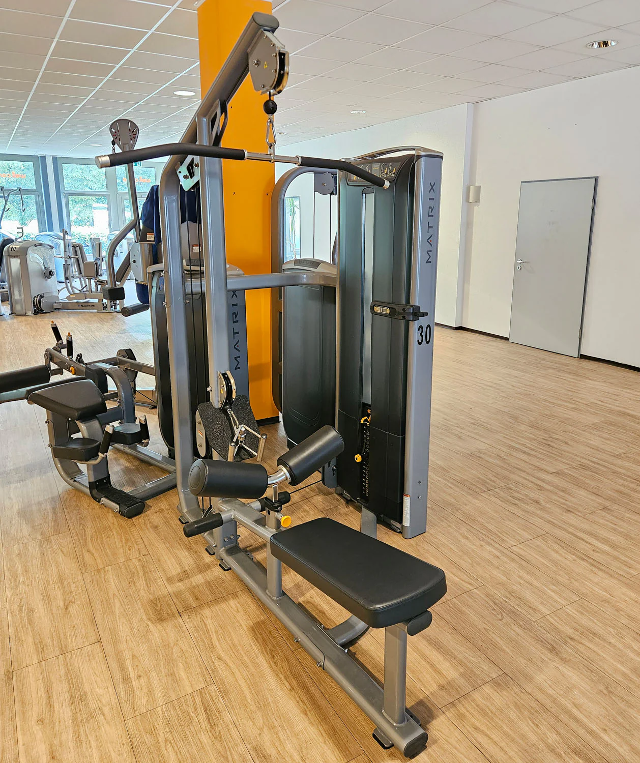Matrix Versa Dual Latzug und Rudern sitzend VS-S331, Lat Pulldown and Row Machine, Kombimaschine 2 in 1, Rahmen Silber, gebraucht - überholter Zustand - Image 2