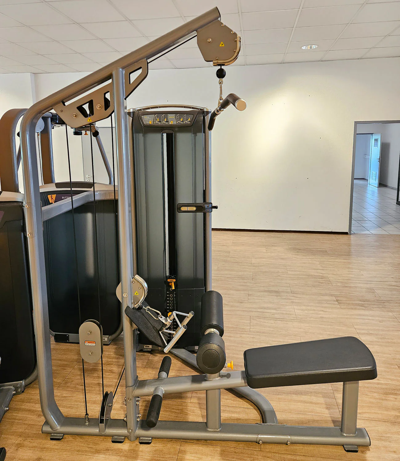 Matrix Versa Dual Latzug und Rudern sitzend VS-S331, Lat Pulldown and Row Machine, Kombimaschine 2 in 1, Rahmen Silber, gebraucht - überholter Zustand - Image 3