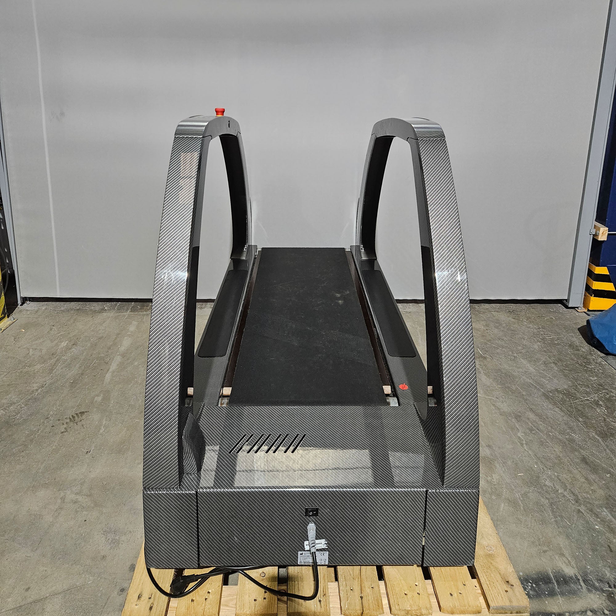 Milon Laufband Clubrunner, breite Ausführung, Farbe Carbon Schwarz, gebraucht - überholter Zustand - Image 4