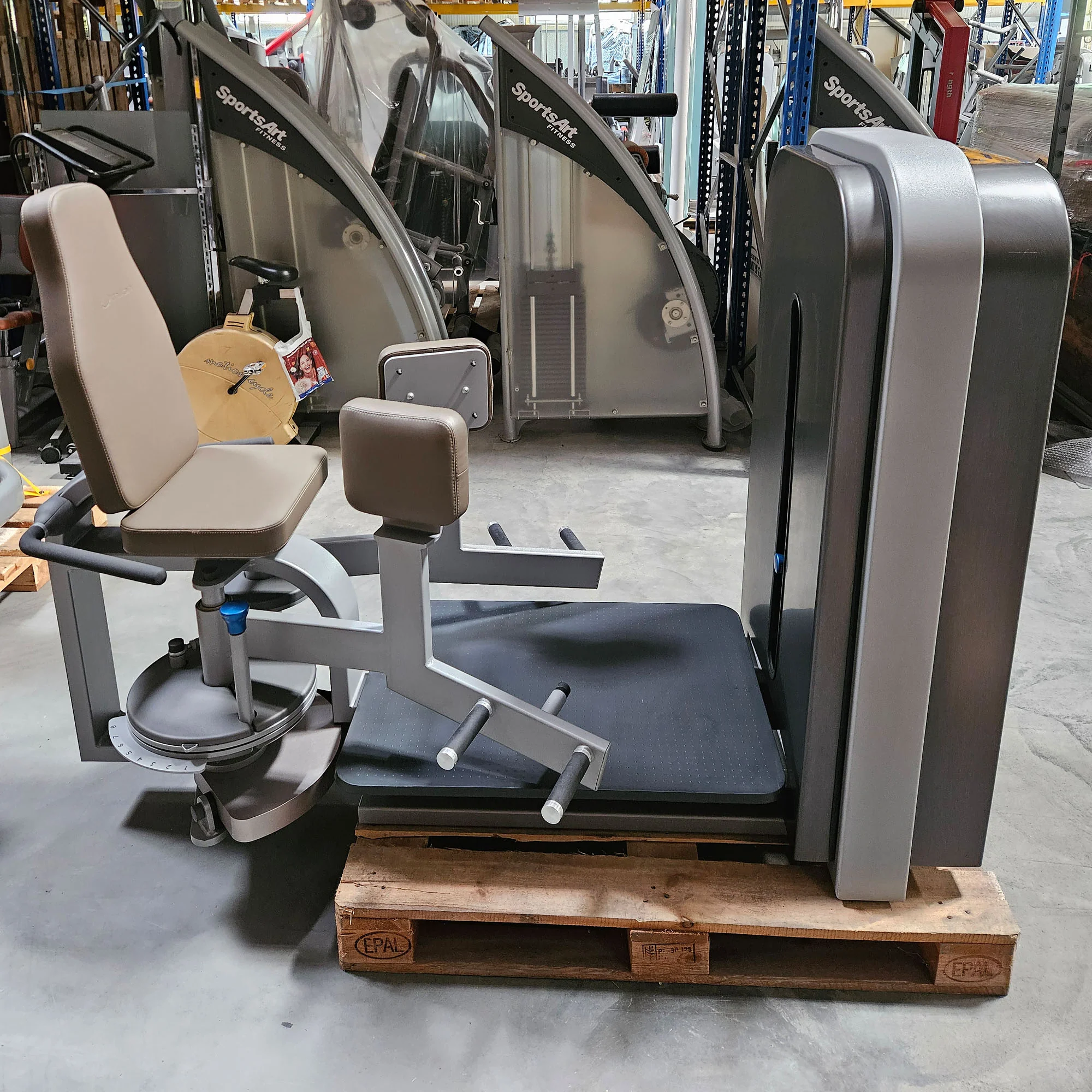 Milon Milcanic Adduktorenmaschine, Hip Adductor, Rahmenfarbe Silber, Verkleidung Anthrazit, gebraucht - überholter Zustand - Image 8