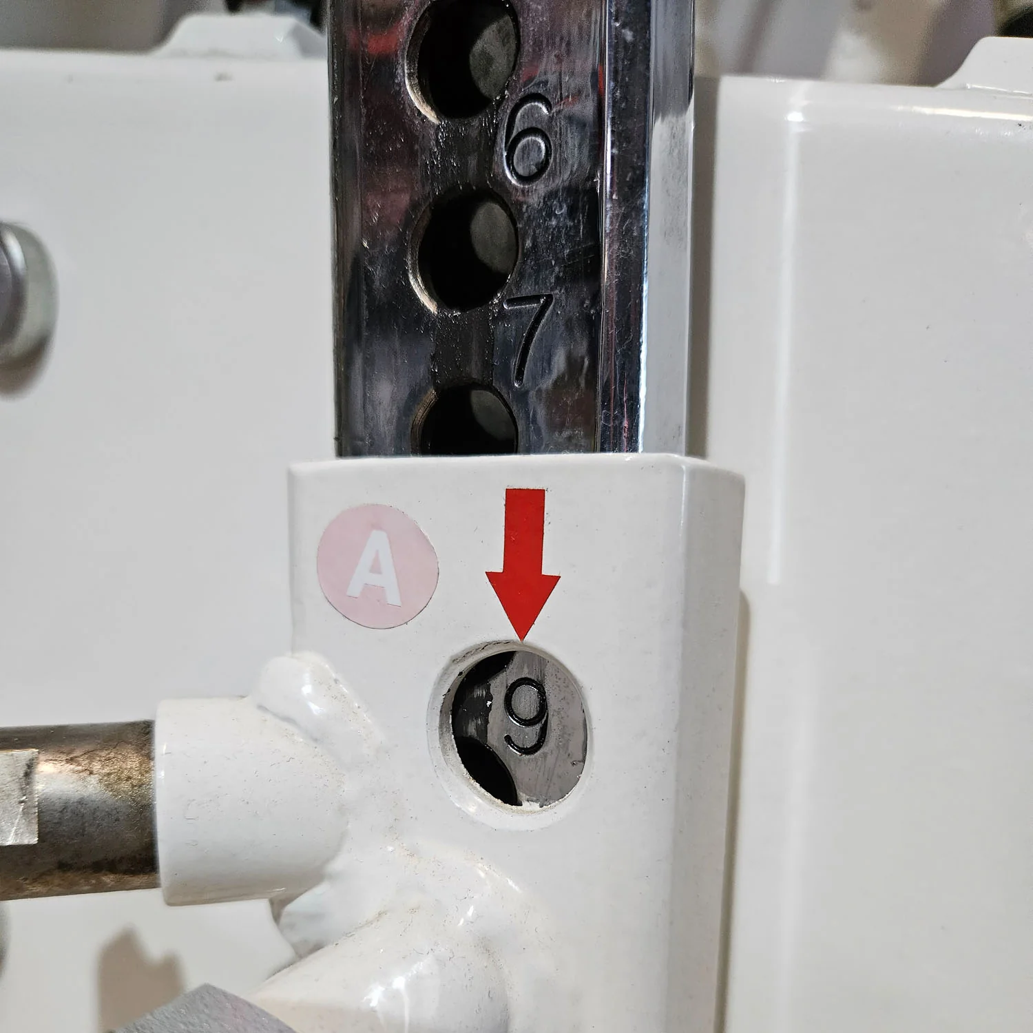 MKB Keller Funktionsstemme, Beinpresse verstellbar sitzend - liegend, 200kg Gewichtsblock, Farbe Weiß, gebraucht - überholter Zustand - Image 10