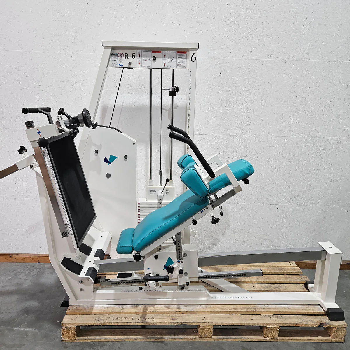 MKB Keller Funktionsstemme, Beinpresse verstellbar sitzend - liegend, Kippkreisel, 180kg Gewichtsblock, Farbe Weiß, gebraucht - überholter Zustand - Image 2