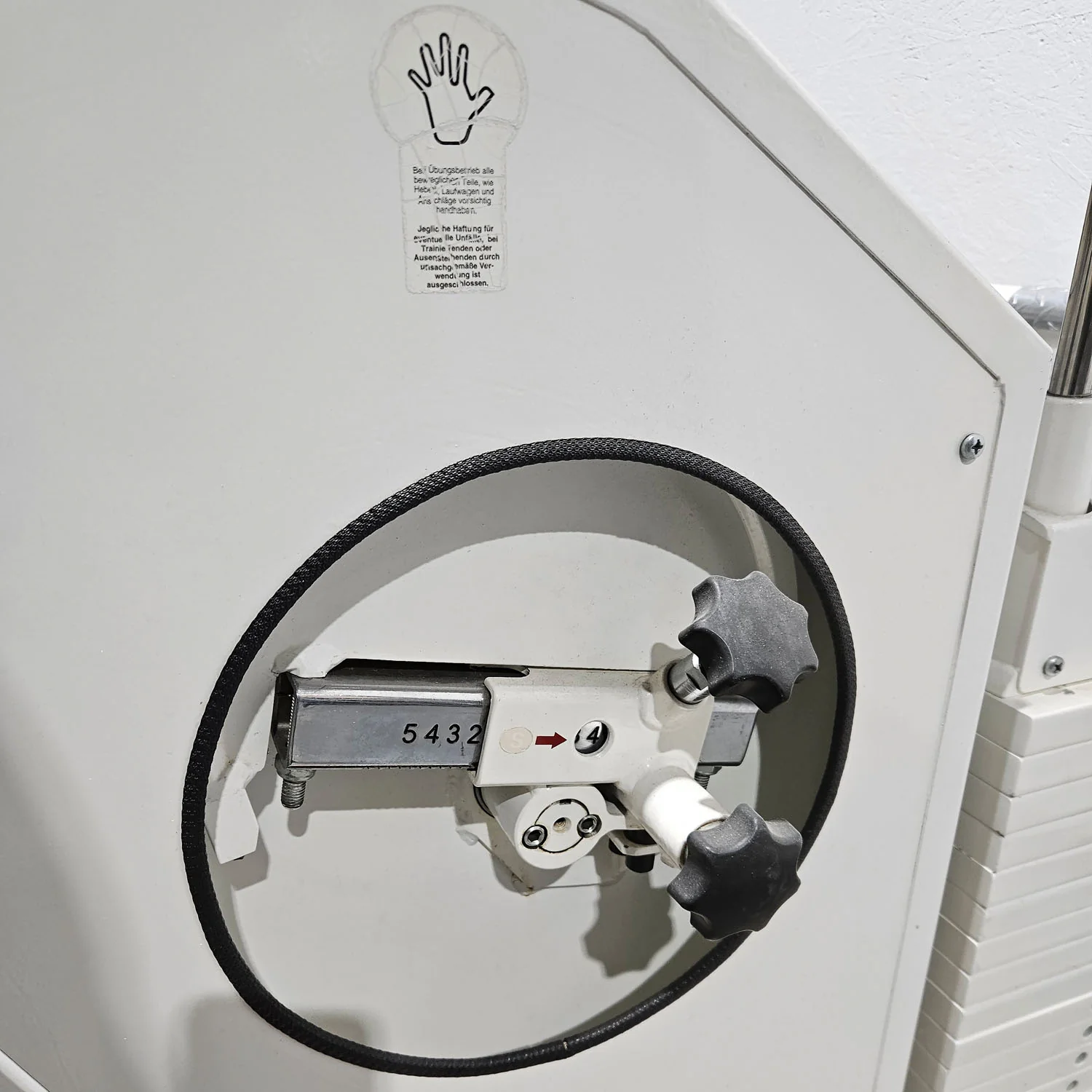 MKB Keller R14 Extensionstrainer, großer Rückenstrecker, sehr variabel einstellbar, Lower Back Machine, Hyperextension, Farbe Weiß, gebraucht - überholter Zustand - Image 11
