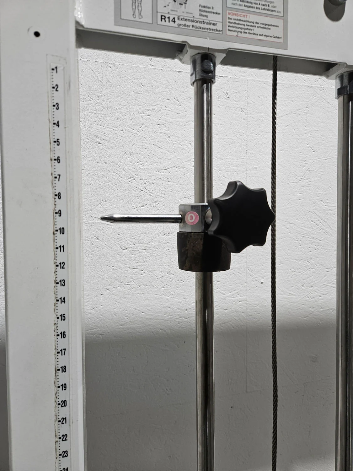 MKB Keller R14 Extensionstrainer, großer Rückenstrecker, sehr variabel einstellbar, Lower Back Machine, Hyperextension, Farbe Weiß, gebraucht - überholter Zustand - Image 12