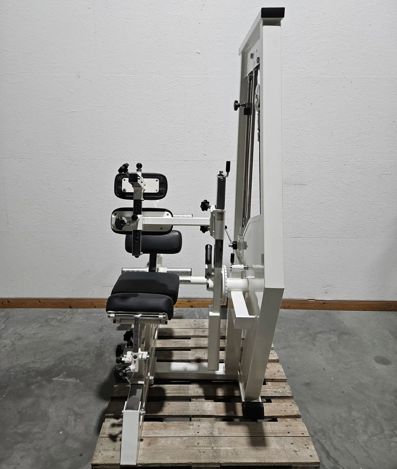 MKB Keller R14 Extensionstrainer, großer Rückenstrecker, sehr variabel einstellbar, Lower Back Machine, Hyperextension, Farbe Weiß, gebraucht - überholter Zustand - Image 4
