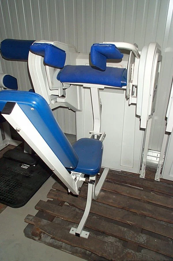 Nautilus Kraftgerätepark, Next Generation, 11 Fitnessgeräte, gebraucht - Image 3