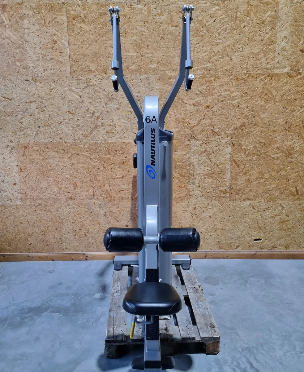Nautilus Nitro Evo Kraftgeräte Set- 27 Fitnessgeräte und 5 Bänke im Set - gebraucht - TOP Zustand - Image 10