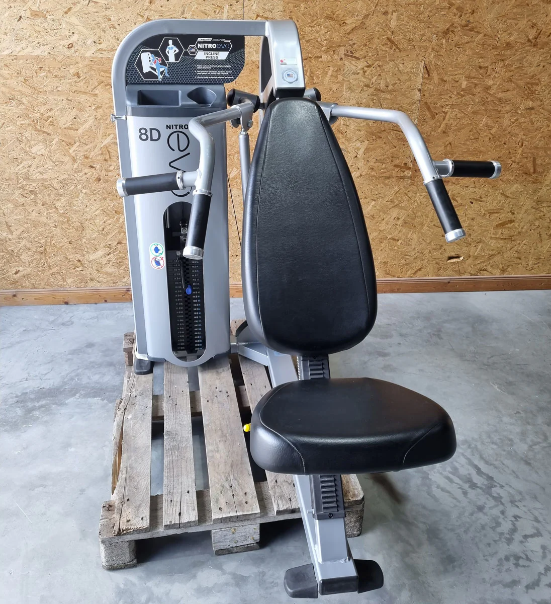 Nautilus Nitro Evo Kraftgeräte Set- 27 Fitnessgeräte und 5 Bänke im Set - gebraucht - TOP Zustand - Image 18