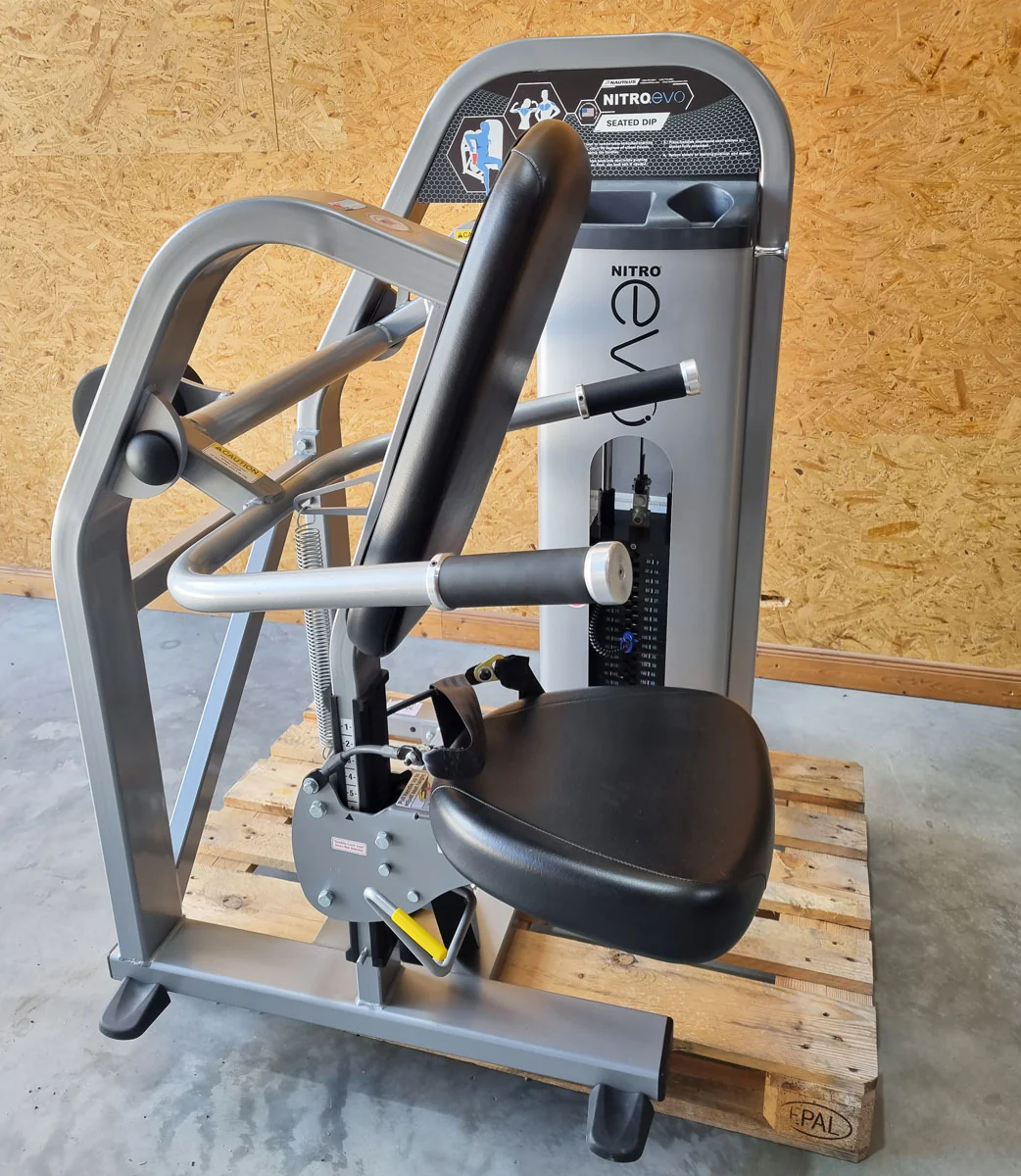 Nautilus Nitro Evo Kraftgeräte Set- 27 Fitnessgeräte und 5 Bänke im Set - gebraucht - TOP Zustand - Image 31