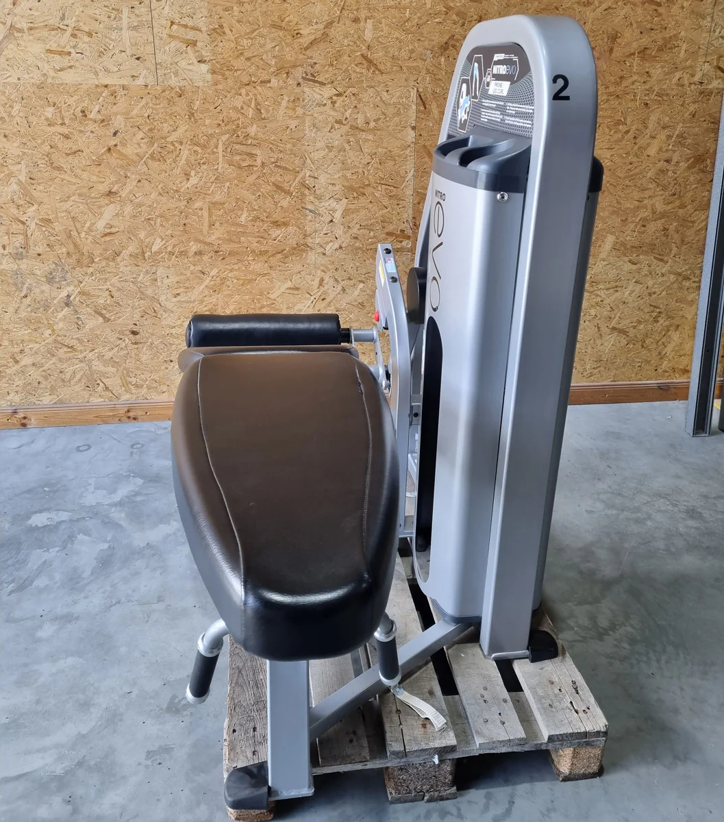 Nautilus Nitro Evo Kraftgeräte Set- 27 Fitnessgeräte und 5 Bänke im Set - gebraucht - TOP Zustand - Image 46
