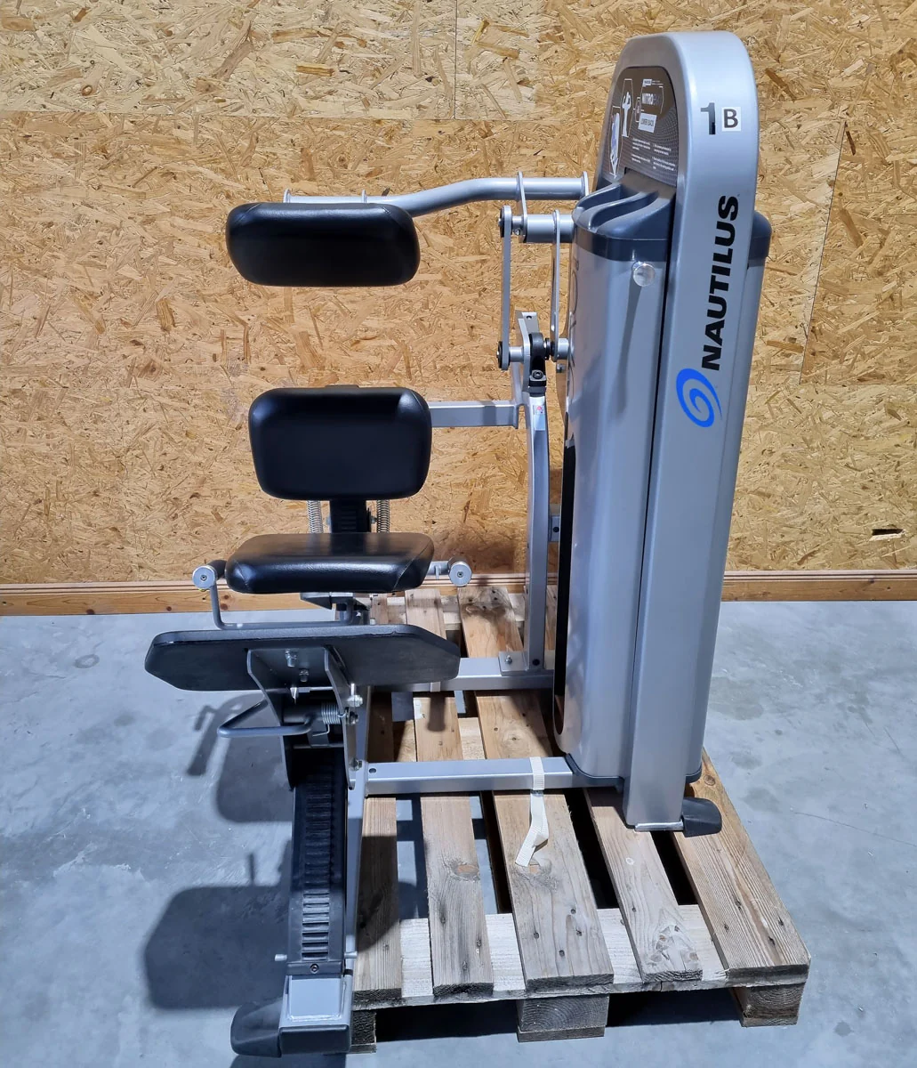 Nautilus Nitro EVO Lower Back, Rückenstreckermaschine, Hyperextension Maschine, Training für den unteren Rücken, Rahmenfarbe Silber, gebraucht - überholter Zustand - Image 2