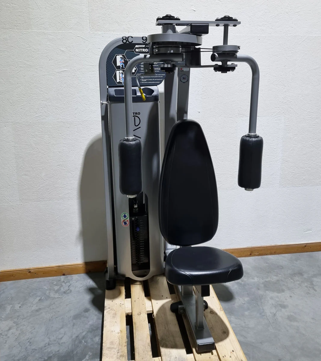 Nautilus Nitro EVO und Plus Serie - Kraftgeräte Set - 23 Fitnessgeräte und 3 Bänke im Set - gebraucht - TOP Zustand - Image 24
