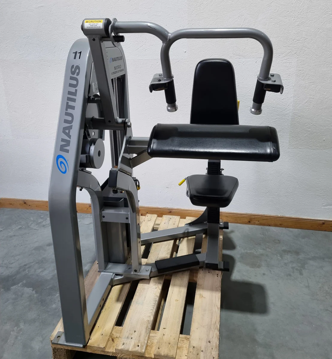 Nautilus Nitro EVO und Plus Serie - Kraftgeräte Set - 23 Fitnessgeräte und 3 Bänke im Set - gebraucht - TOP Zustand - Image 28