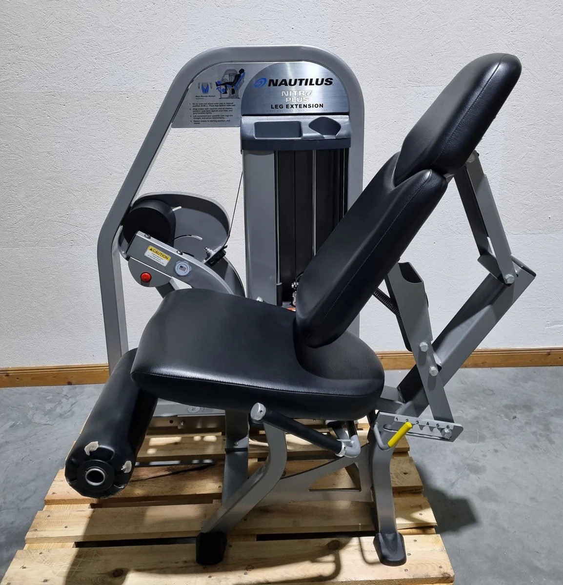 Nautilus Nitro EVO und Plus Serie - Kraftgeräte Set - 23 Fitnessgeräte und 3 Bänke im Set - gebraucht - TOP Zustand - Image 43
