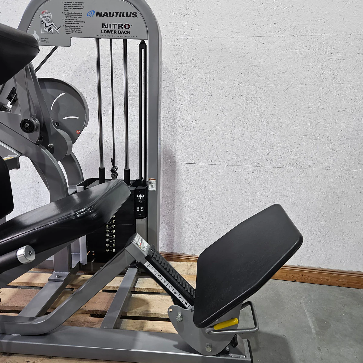 Nautilus Nitro Lower Back, Rückenstreckermaschine, Hyperextension, Back Extension, Rahmenfarbe Silber, gebraucht - überholter Zustand - Image 5