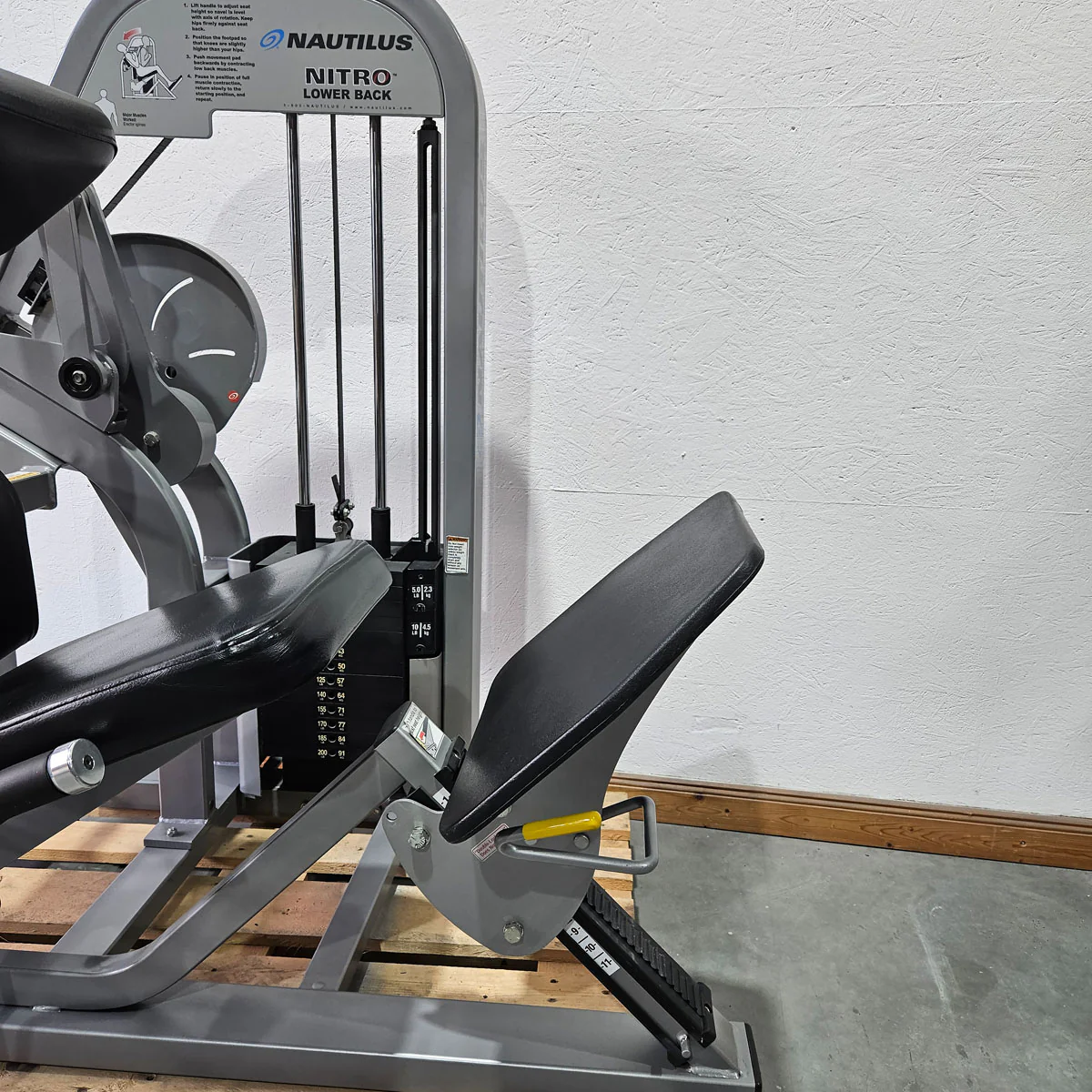 Nautilus Nitro Lower Back, Rückenstreckermaschine, Hyperextension, Back Extension, Rahmenfarbe Silber, gebraucht - überholter Zustand - Image 6
