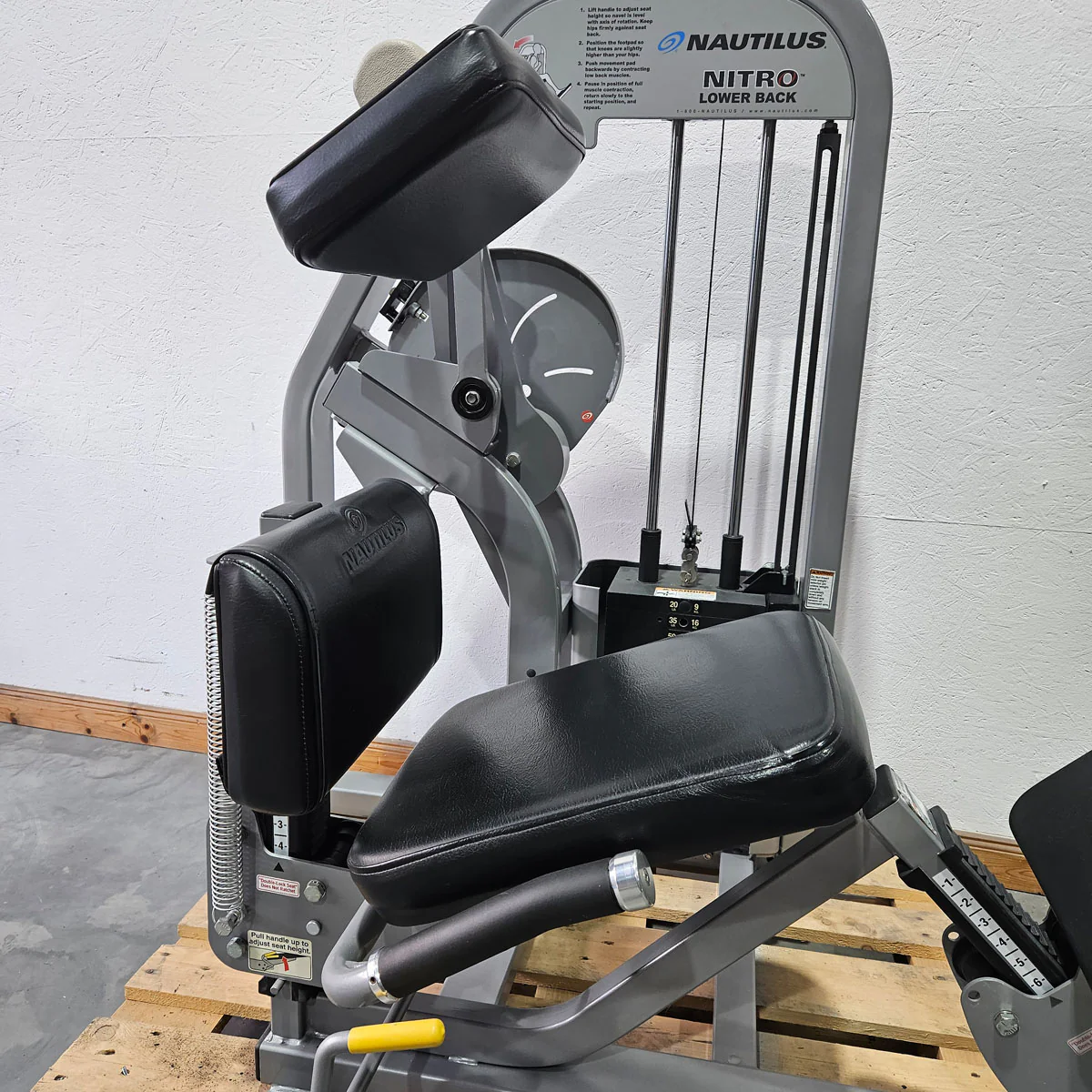 Nautilus Nitro Lower Back, Rückenstreckermaschine, Hyperextension, Back Extension, Rahmenfarbe Silber, gebraucht - überholter Zustand - Image 7