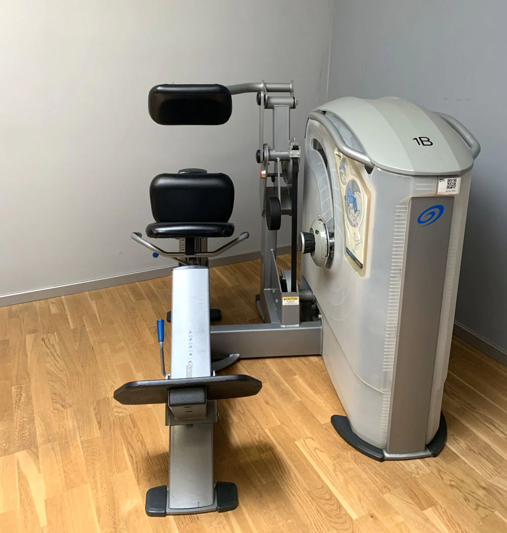 Nautilus One, 11 Kraftgeräte im Set, Nachfolger der legendären Nitro Fitness Serie, Silber, gebraucht - überholter Zustand - Image 10