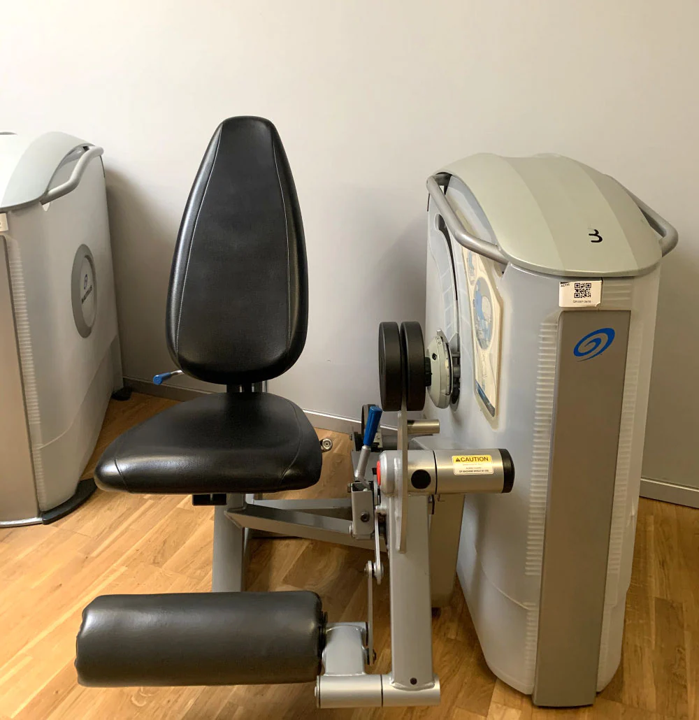 Nautilus One, 11 Kraftgeräte im Set, Nachfolger der legendären Nitro Fitness Serie, Silber, gebraucht - überholter Zustand - Image 8